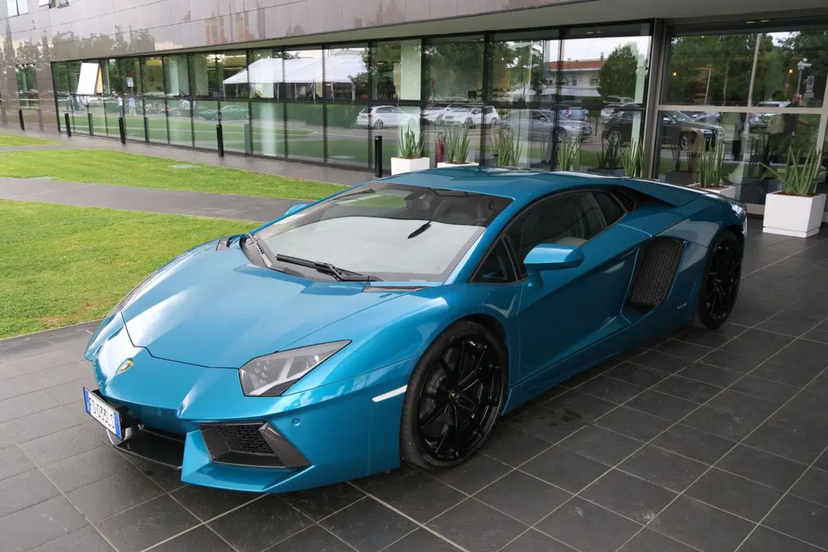 Visita a Sant'Agata, dov'è nato il mito Lamborghini Miura (151)