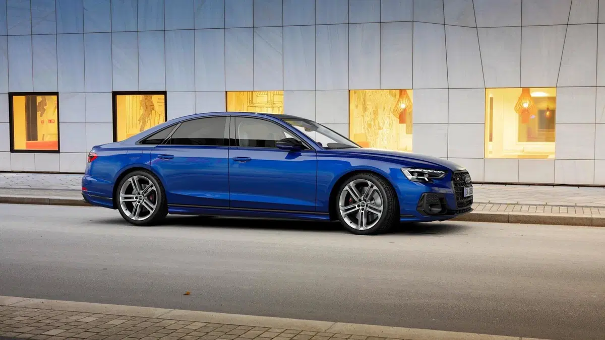 Audi S8 (2019-->>) (2)