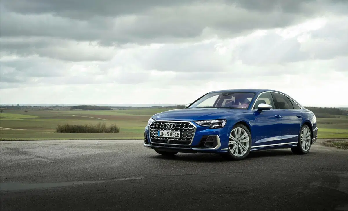 Audi S8 (2019-->>) (6)