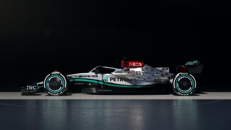 Formula 1: Mercedes, presentata la W13 di Hamilton e Russell