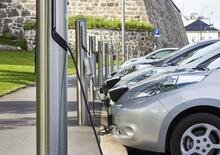 Incentivi auto: via libera ai contributi per ibride ed elettriche pari a 800 milioni di euro