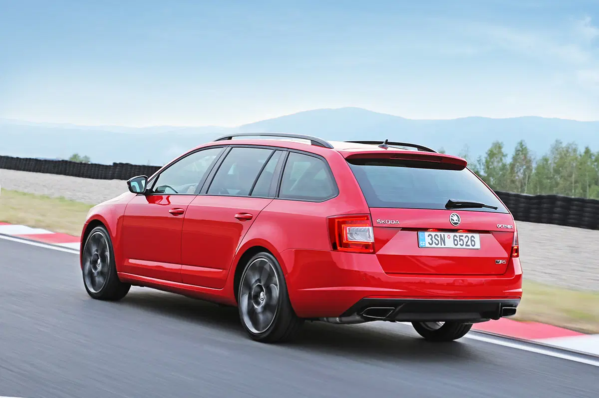 Skoda Octavia RS 230 [Video prime impressioni] (2)