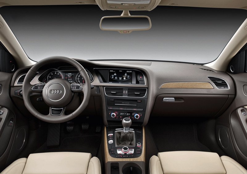 Audi A4 (2007-16) (4)