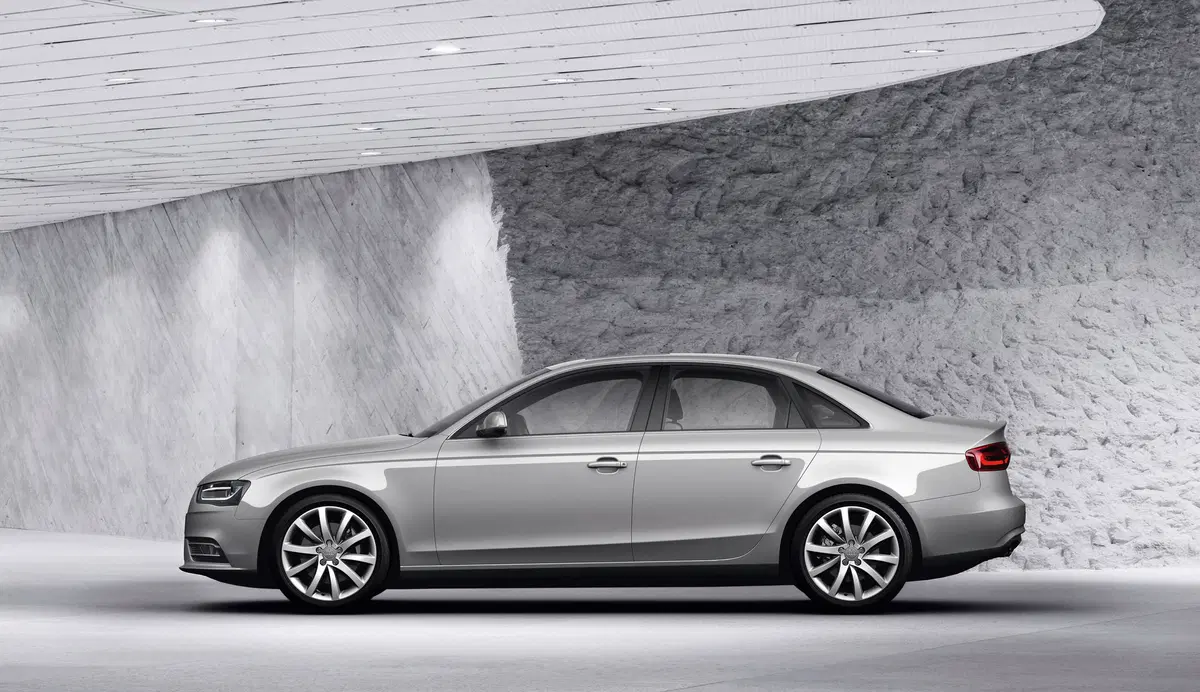 Audi A4 (2007-16) (3)