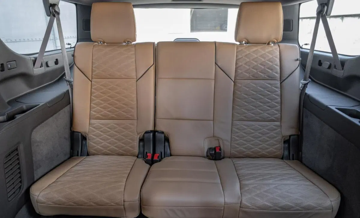 Cadillac Escalade (16)