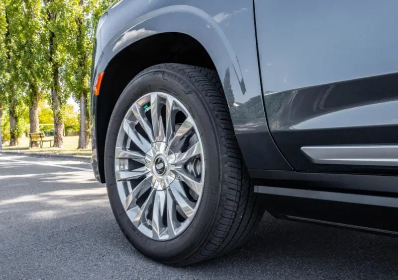 Cadillac Escalade (22)