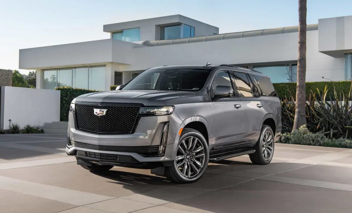 Cadillac Escalade (7)