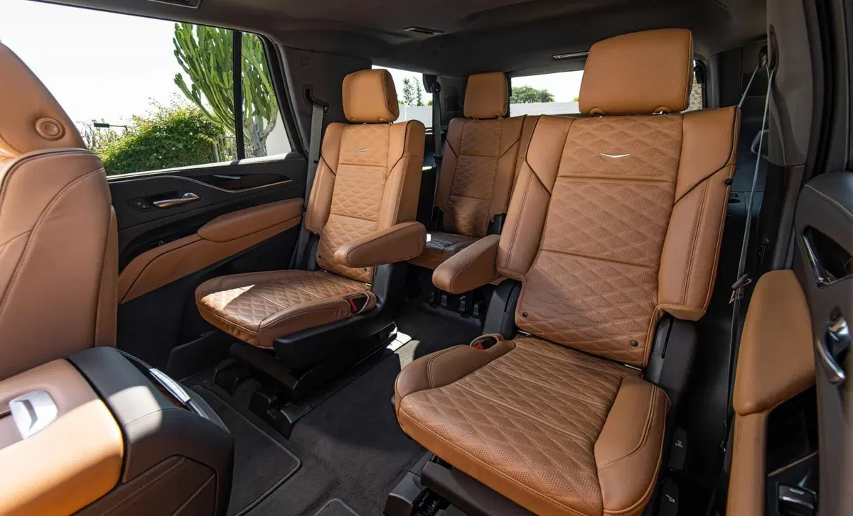 Cadillac Escalade (17)