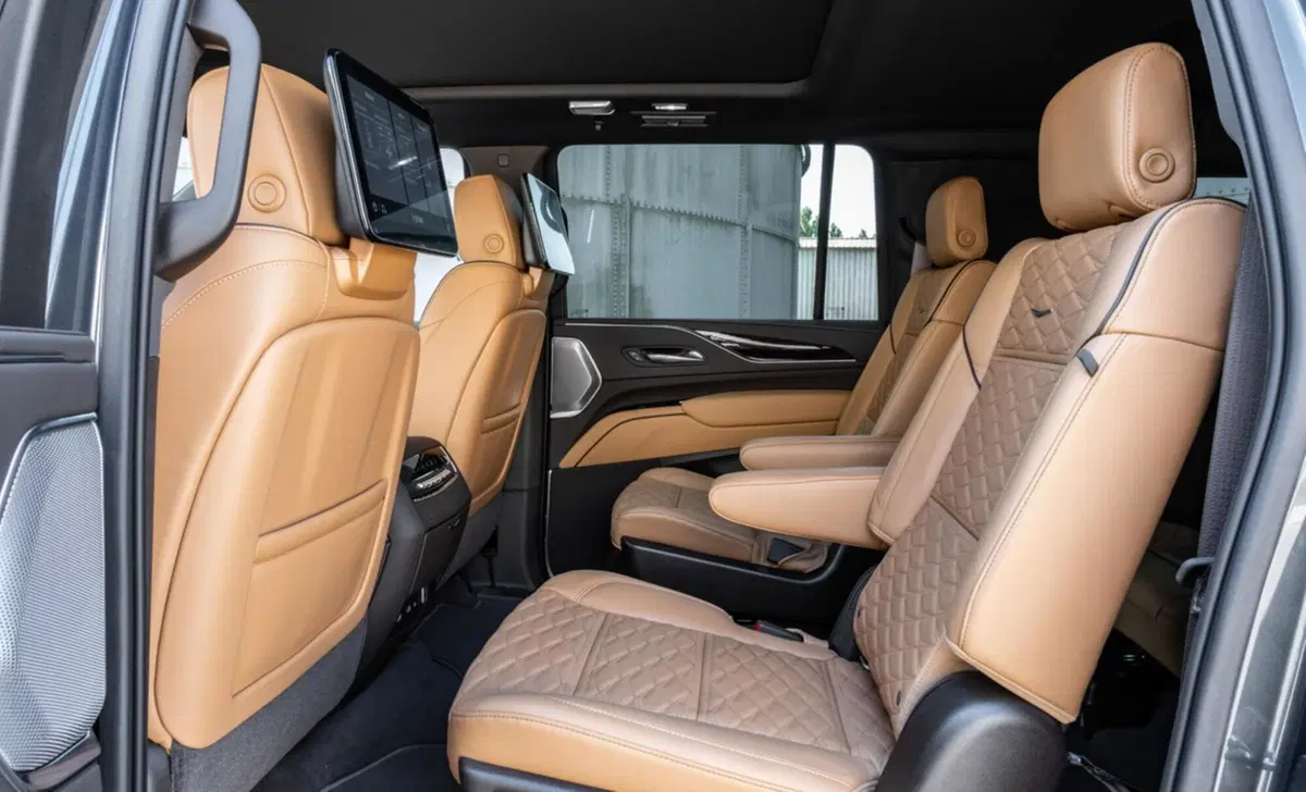 Cadillac Escalade (13)