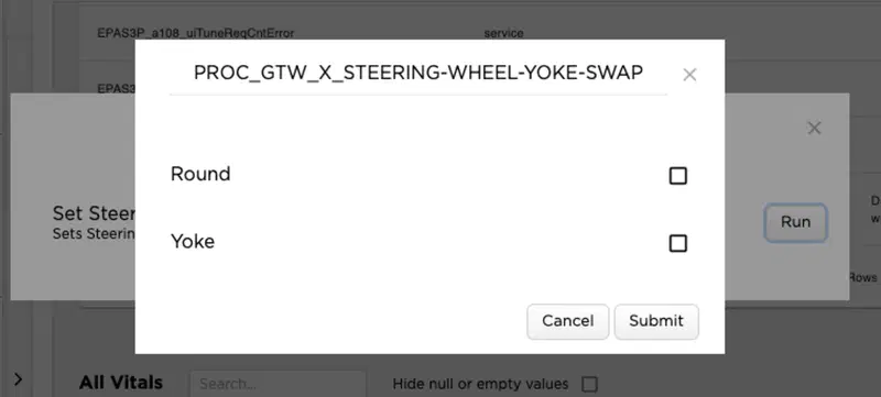 Rotondo o Yoke? Il sistema di configurazione Tesla hackerato da @greentheonly