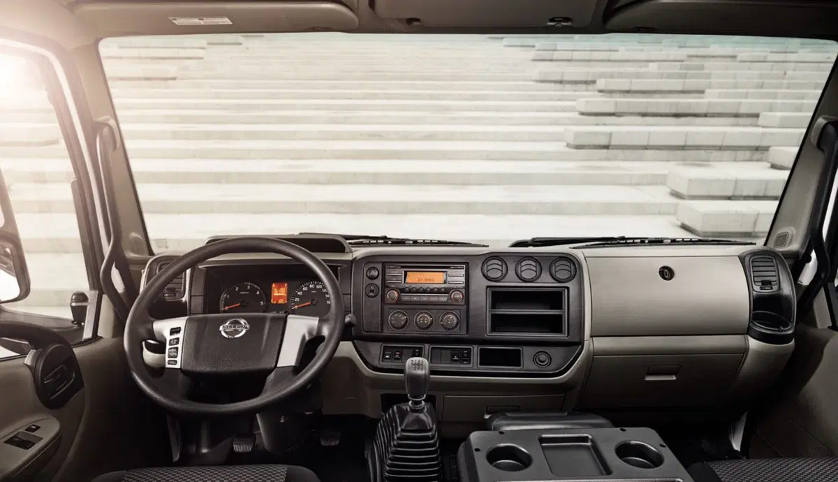 Nissan NT500 (2014-17) (3)