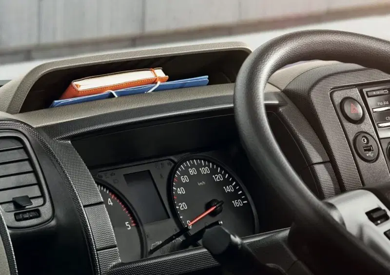 Nissan NT500 (2014-17) (4)