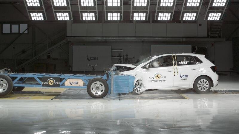 EuroNCAP: 5 stelle a Volkswagen Taigo e Polo, Renault Megane e Lexus NX. Solo quattro per BMW Serie 2