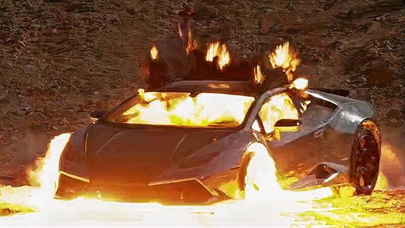 Lamborghini Huracan viene fatta esplodere per creare 999 NFT