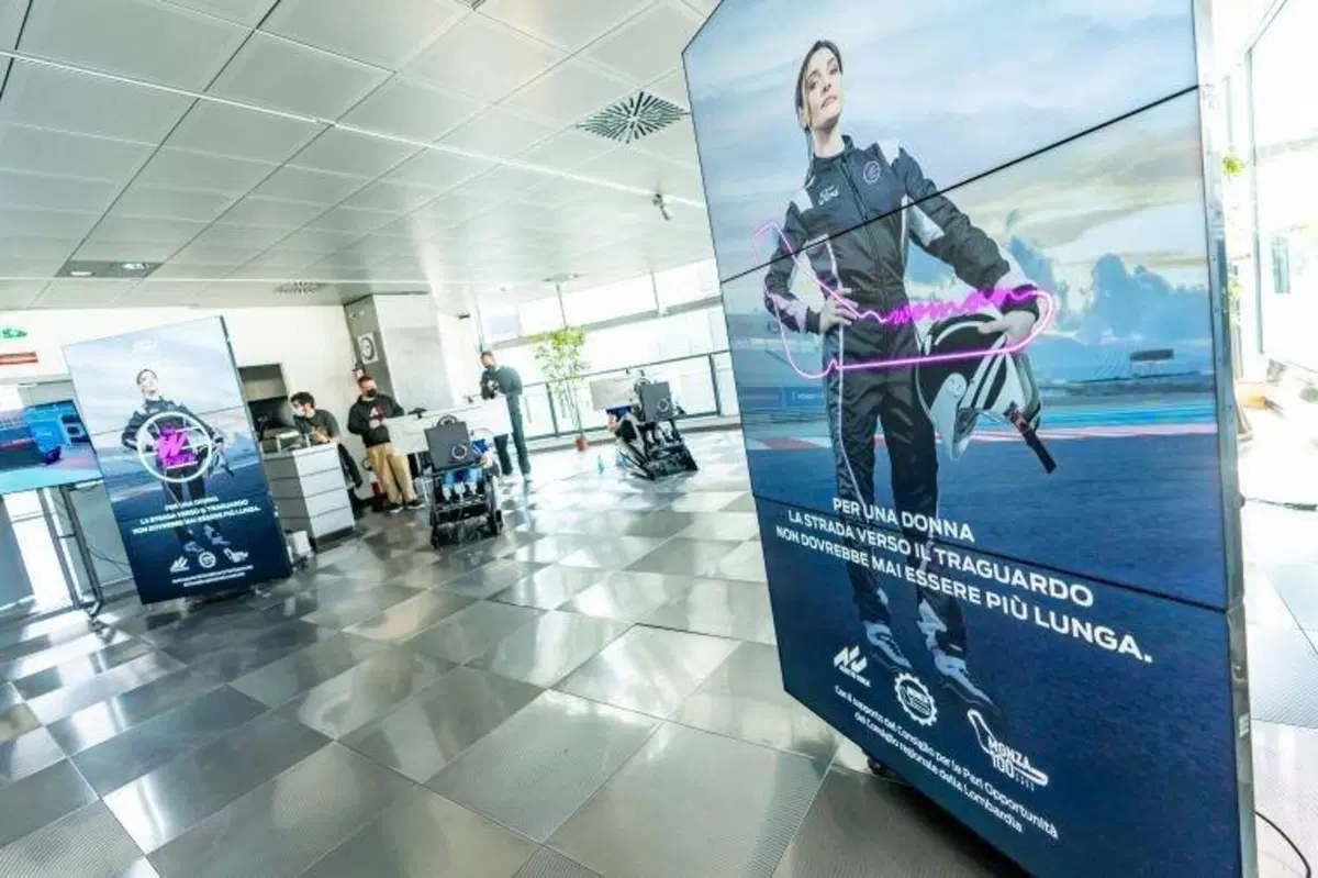 8 marzo, Ford Italia presenta The W Track: gratis in pista a Monza per la parità di genere [eSports e BEV] (5)