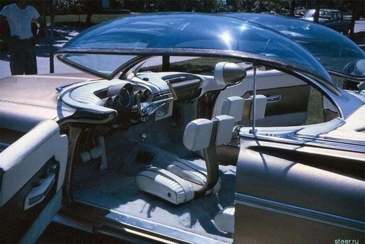 Novità (esagerate) mancate in gamma, Chevrolet: ecco concept-car americane di cui pochi si ricordano (3)