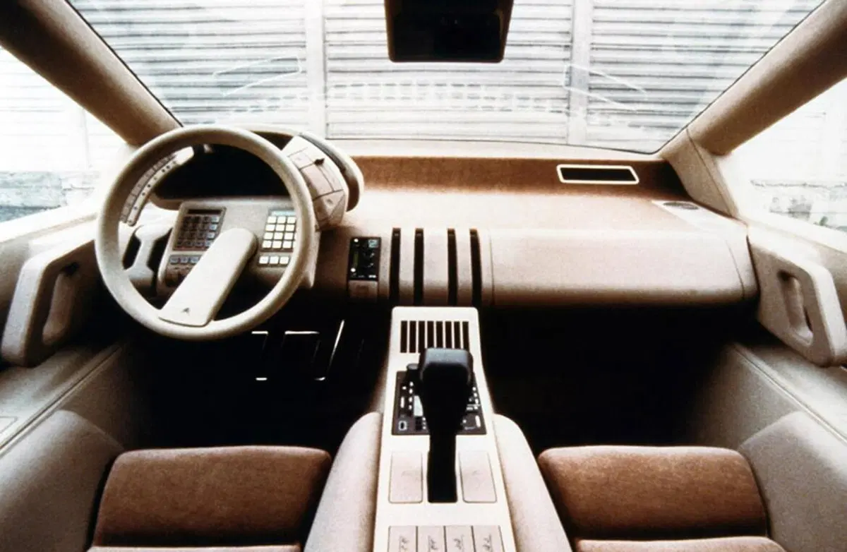 Novità mancate in gamma, Citroen: 5 concept-car francesi di cui pochi si ricordano (11)