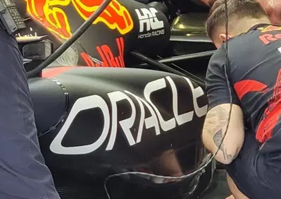 F1: Red Bull RB18, debutta una versione ancora più aggressiva delle pance
