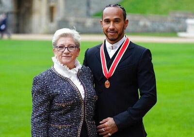 F1. Nel nome della madre: Lewis Hamilton vuole aggiungere il cognome di mamma Carmen