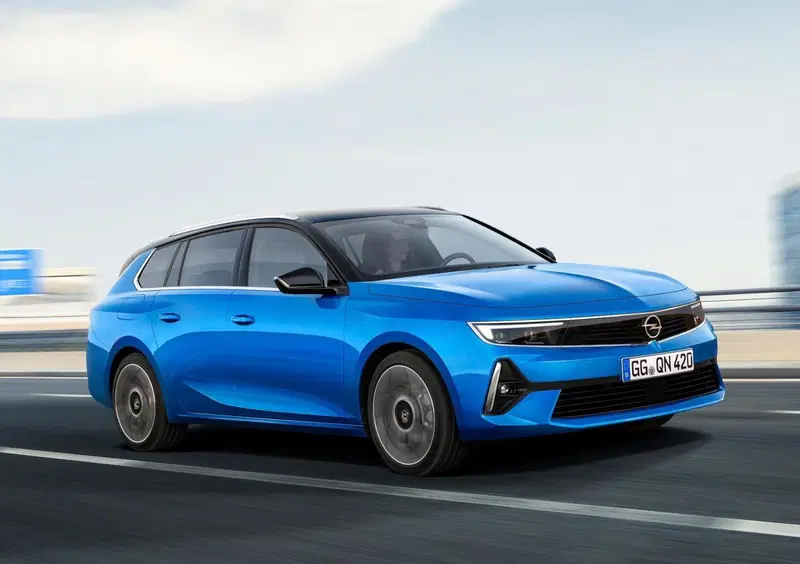 Opel Astra Station Wagon (2022-->>) (10)