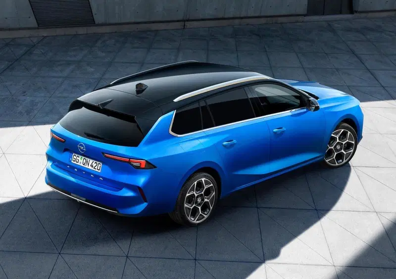 Opel Astra Station Wagon (2022-->>) (15)