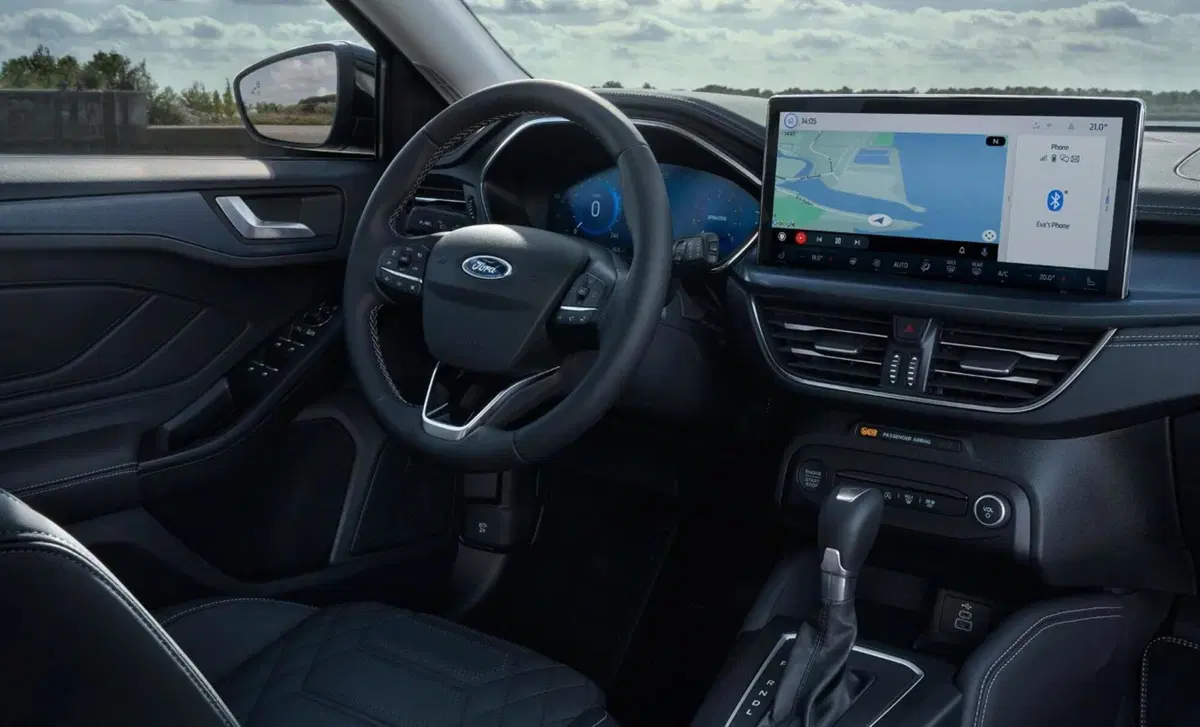 Ford Focus Station Wagon 1.0t ecoboost h ST-Line X 125cv (14)