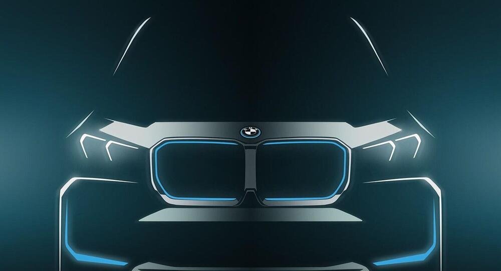 Il teaser di nuova BMW iX1