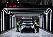 Al via la nuova Gigafactory Tesla a Berlino: prime Model Y MIG consegnate da Elon Musk con Sholz