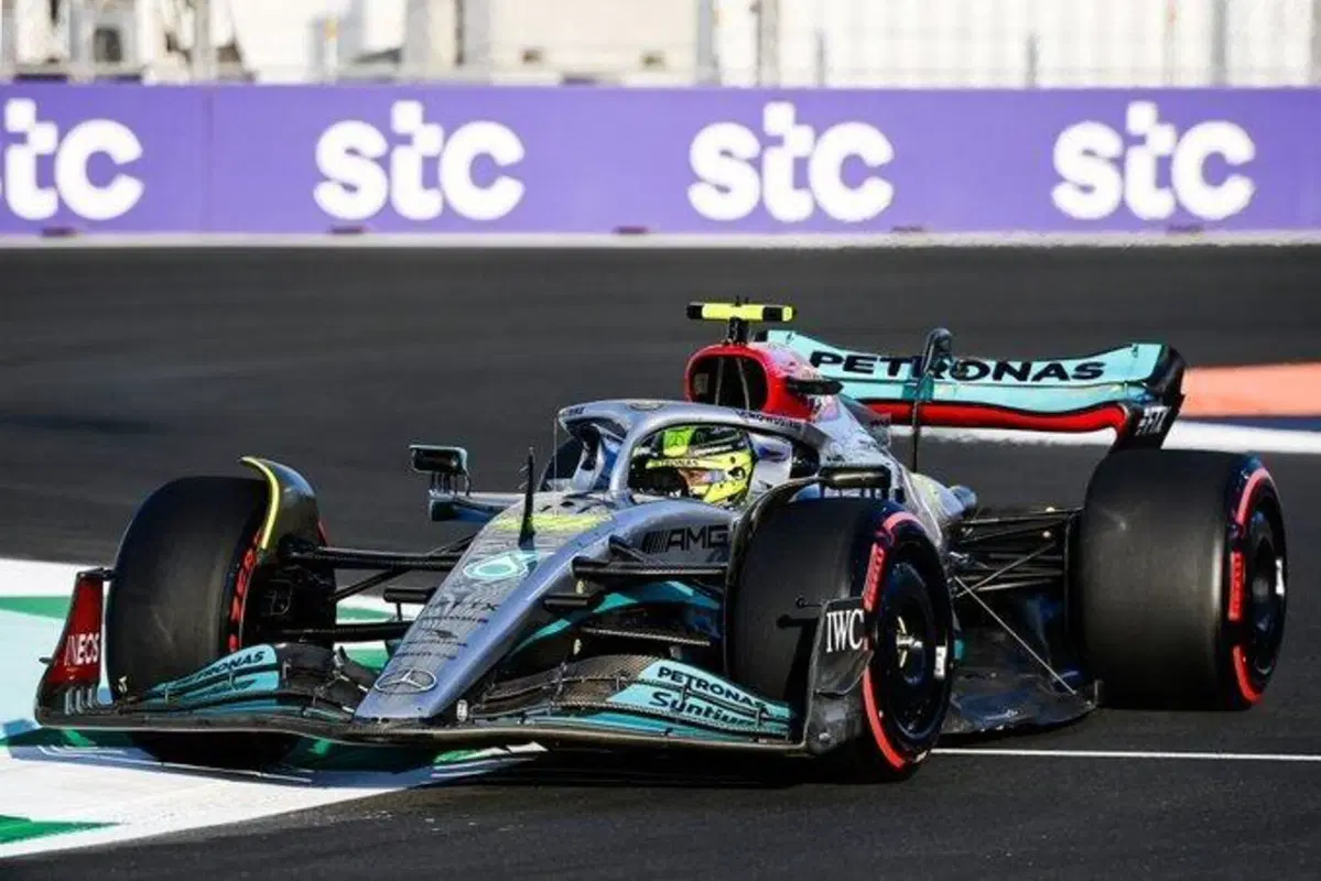 F1, GP Arabia Saudita 2022: pole per Perez. Secondo Leclerc (14)