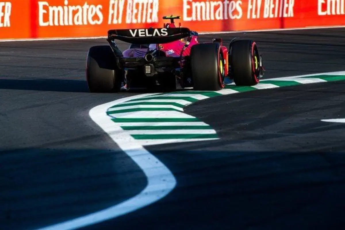 F1, GP Arabia Saudita 2022: pole per Perez. Secondo Leclerc (22)