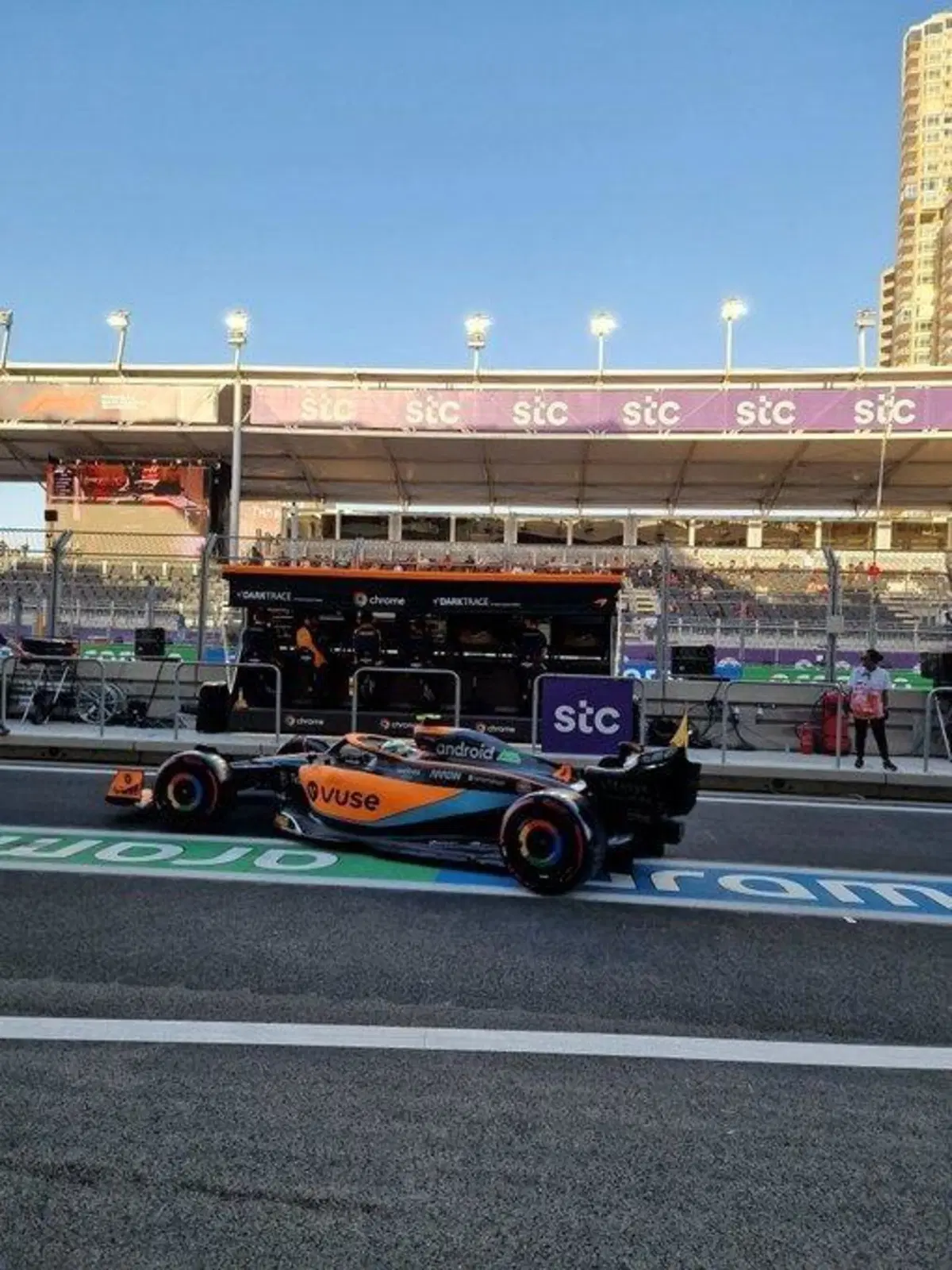 F1, GP Arabia Saudita 2022: pole per Perez. Secondo Leclerc (24)