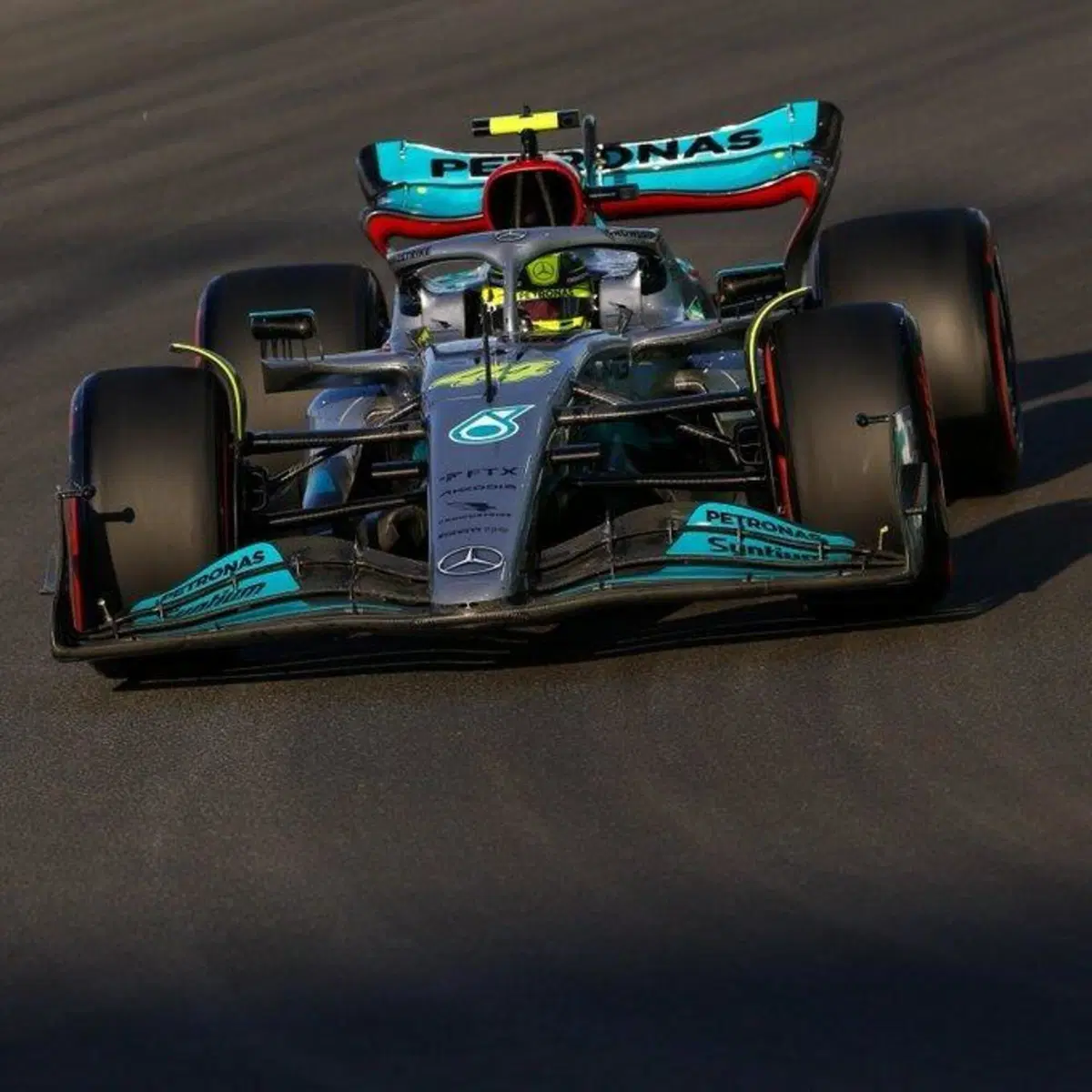F1, GP Arabia Saudita 2022: pole per Perez. Secondo Leclerc (48)