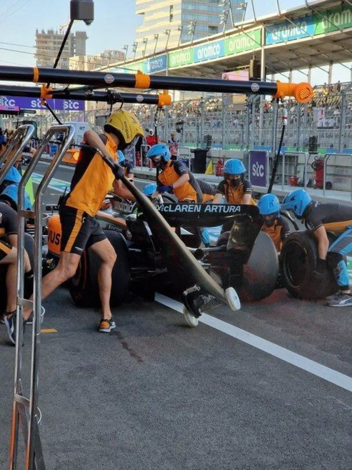 F1, GP Arabia Saudita 2022: pole per Perez. Secondo Leclerc (52)