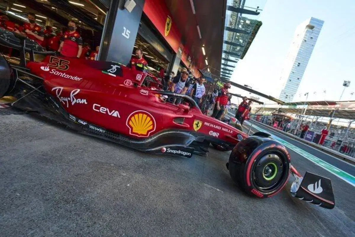 F1, GP Arabia Saudita 2022: pole per Perez. Secondo Leclerc (42)
