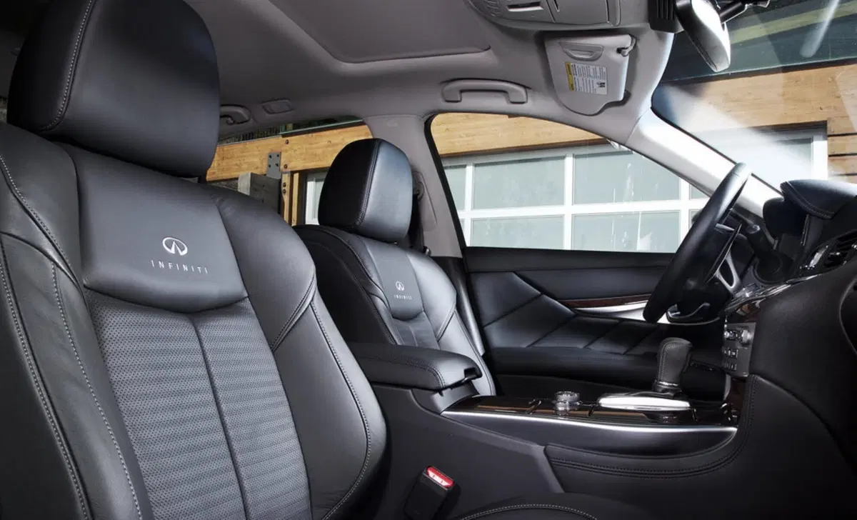 Infiniti M (2010-14) (17)