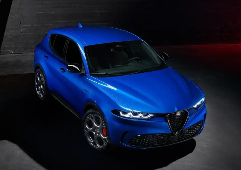 Alfa Romeo Tonale (2022-->>) (23)