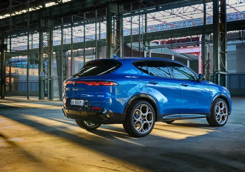Alfa Romeo Tonale (2022-->>) (28)