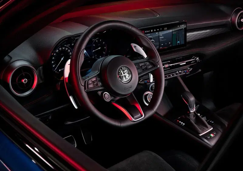 Alfa Romeo Tonale (2022-->>) (33)