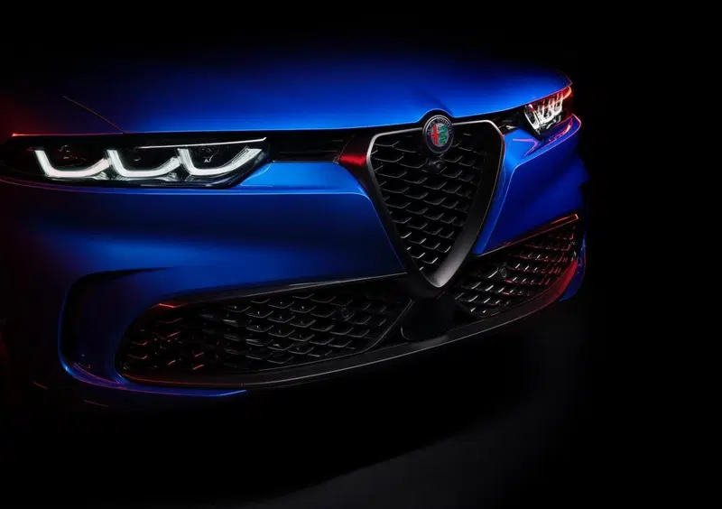 Alfa Romeo Tonale (2022-->>) (37)