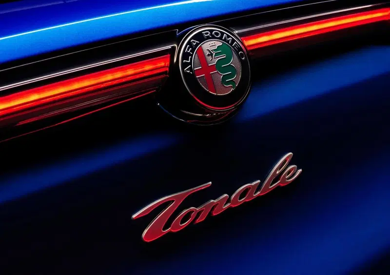 Alfa Romeo Tonale (2022-->>) (40)