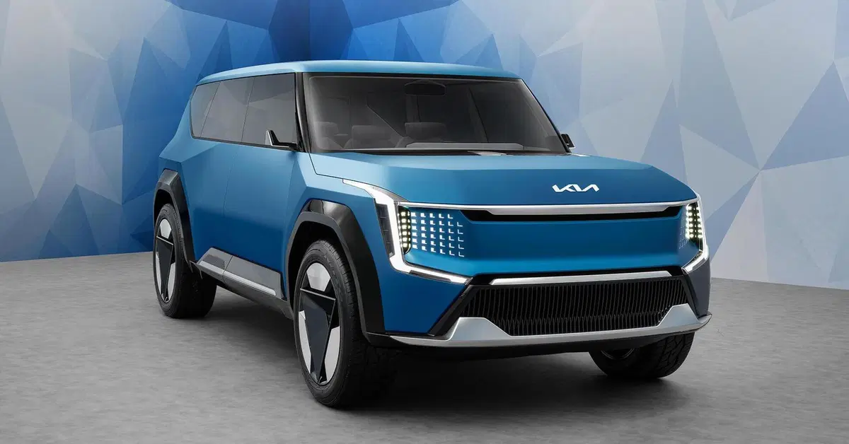 Concept EV9, ecco com'&egrave; fatto e come appare dal vivo il SUV del futuro secondo KIA