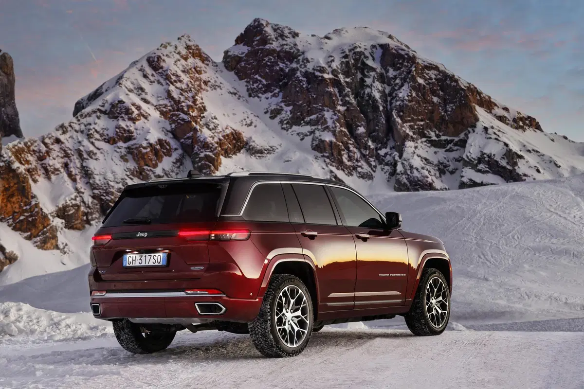 Jeep Grand Cherokee (4)