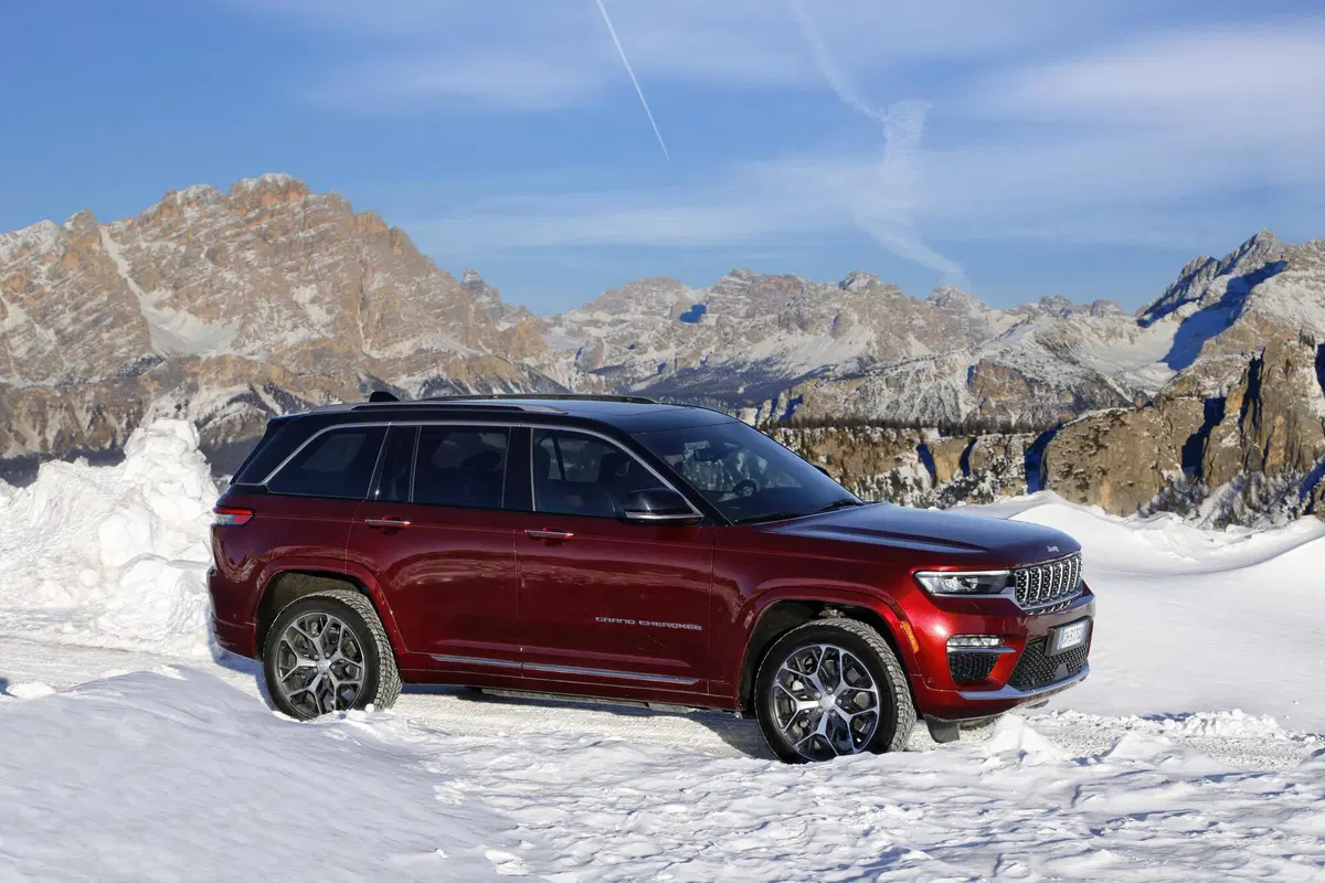 Jeep Grand Cherokee (6)