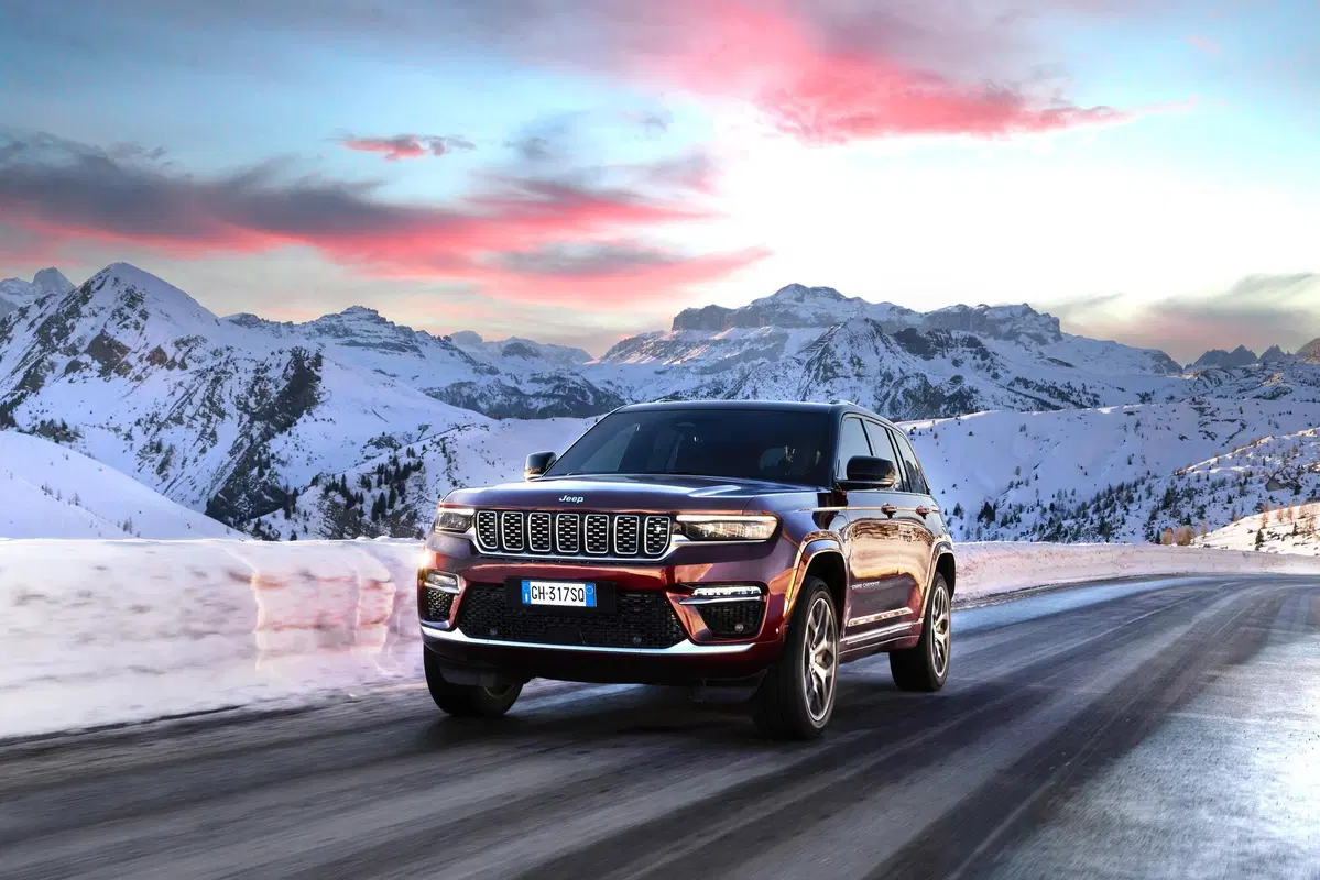 Jeep Grand Cherokee (10)