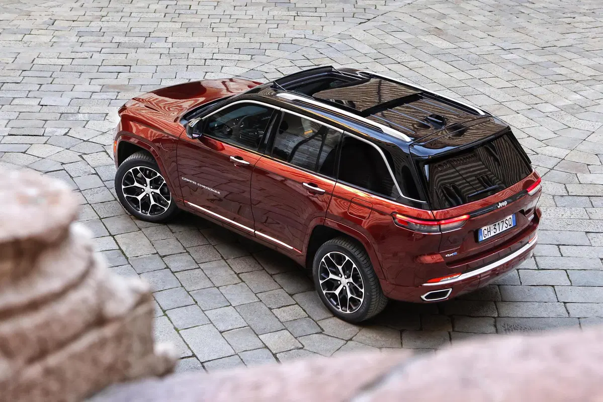 Jeep Grand Cherokee (5)