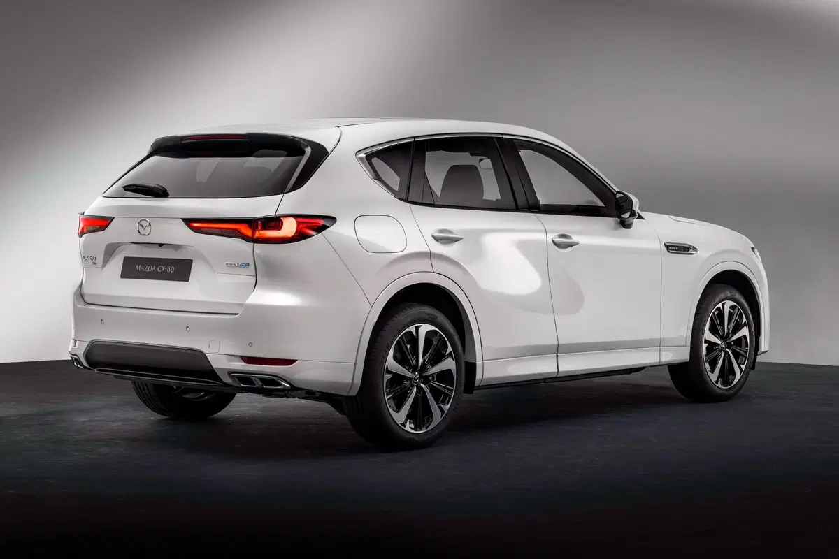 Mazda CX-60, ammiraglia Suv con tecnologia full hybrid plug-in (9)