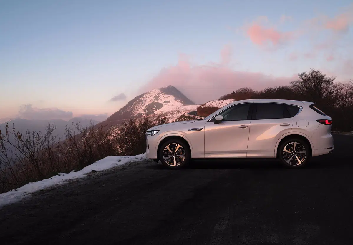Mazda CX-60, ammiraglia Suv con tecnologia full hybrid plug-in (12)