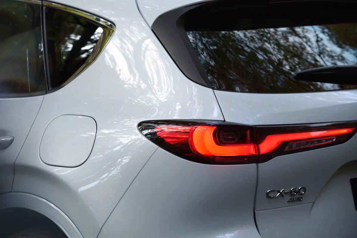 Mazda CX-60, ammiraglia Suv con tecnologia full hybrid plug-in (13)