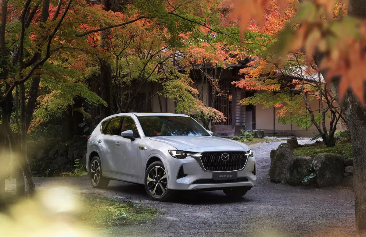Mazda CX-60, ammiraglia Suv con tecnologia full hybrid plug-in (16)