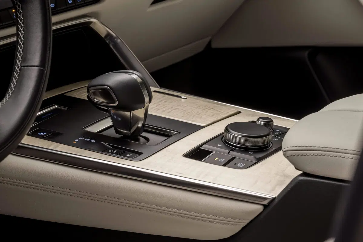 Mazda CX-60, ammiraglia Suv con tecnologia full hybrid plug-in (17)